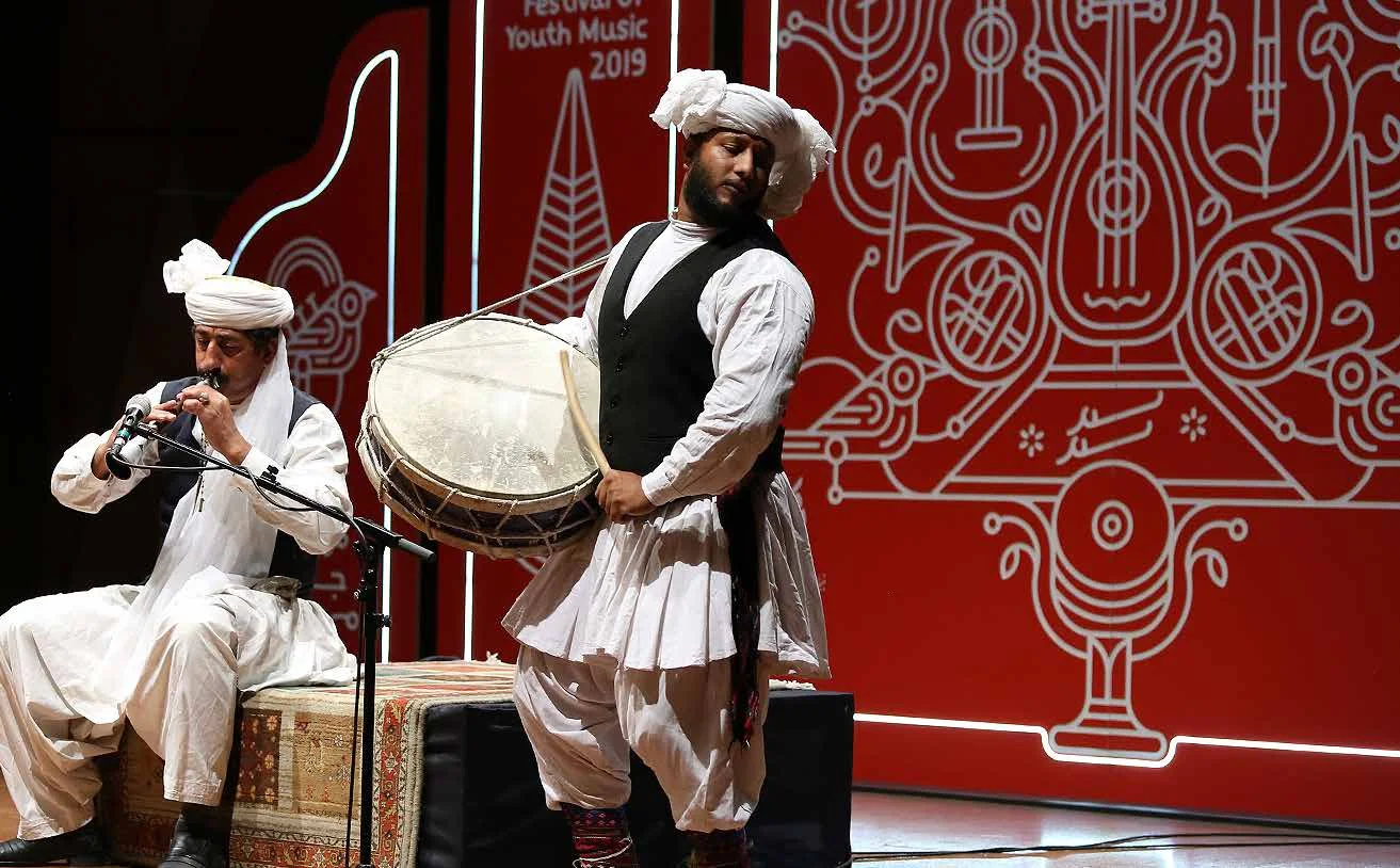 イランの音楽と楽器の資料写真 9