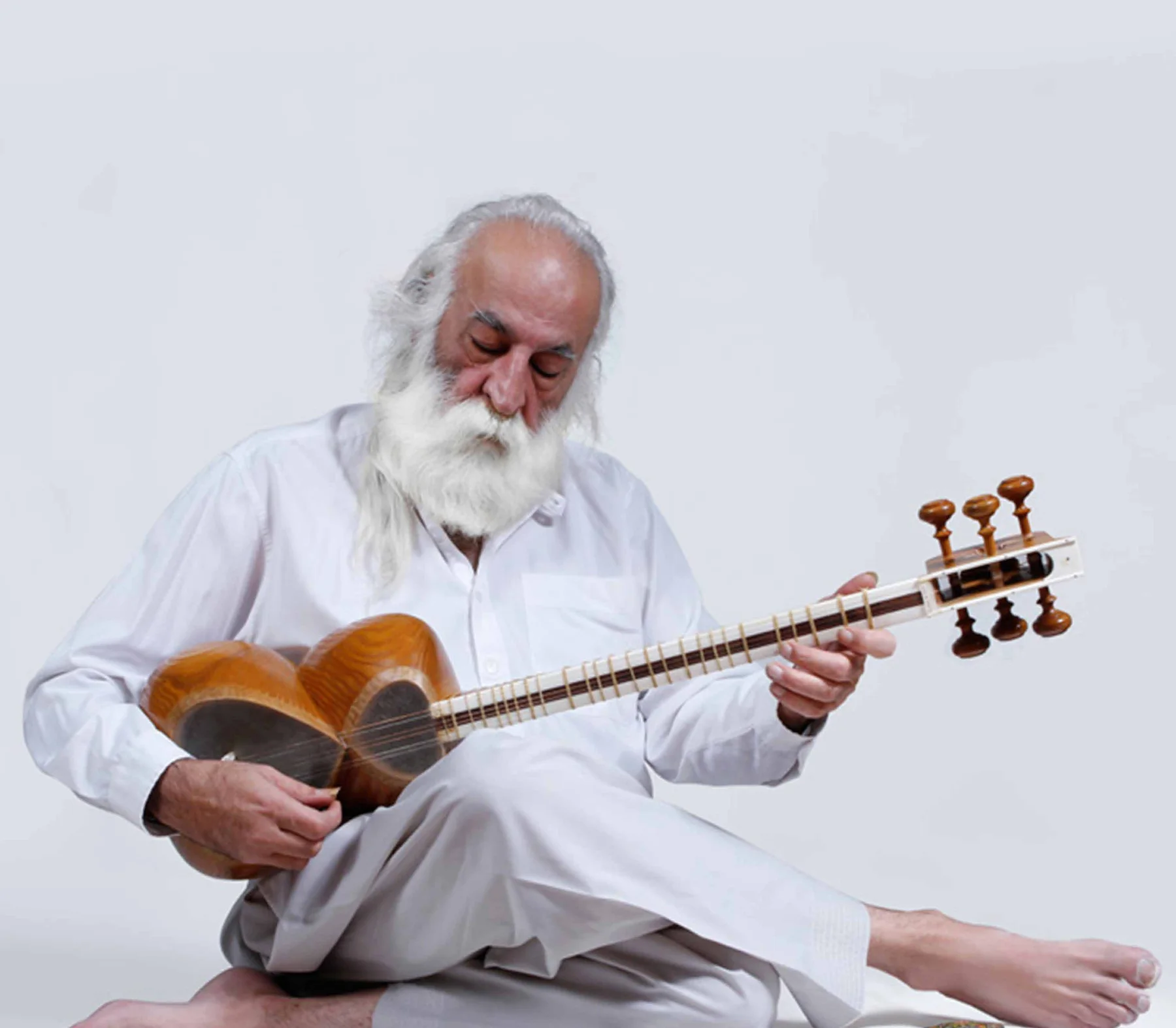 イランの音楽と楽器の資料写真 15