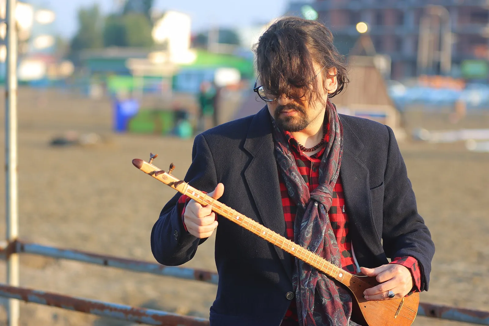 イランの音楽と楽器の資料写真 16