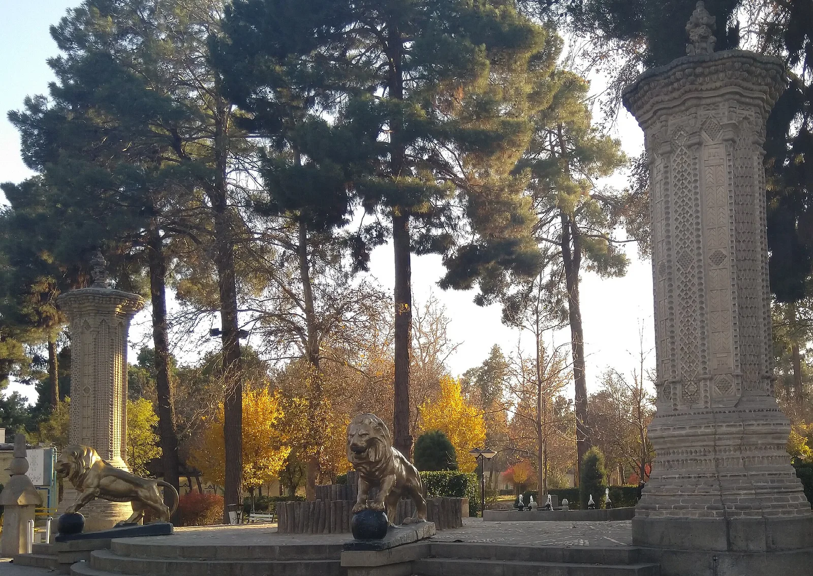 ペルシア庭園と建築の資料写真 4
